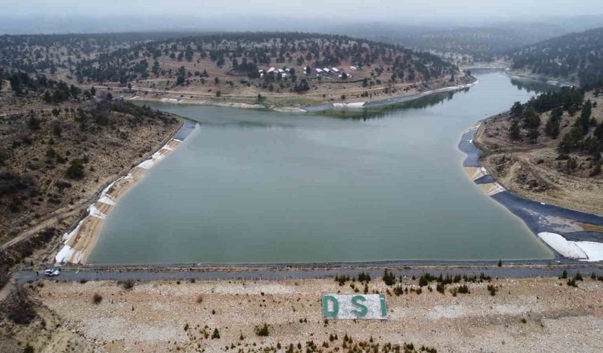 Yağışlarla dolan gölet, binlerce dönüm sulanmadan tekrar boşalacak
