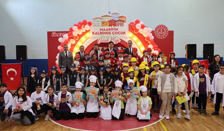 “Maarifin Kalbinde Çocuk: Mersin’de 23 Nisan Coşkusu Atölyelere Taştı”