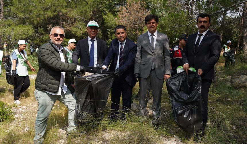 “İlk Dersimiz Yeşil Vatan” Projesi Mersin’de Hayata Geçirildi