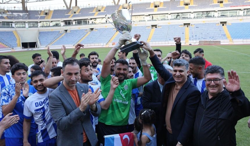 Akdeniz Belediye Spor BAL'a yükseldi