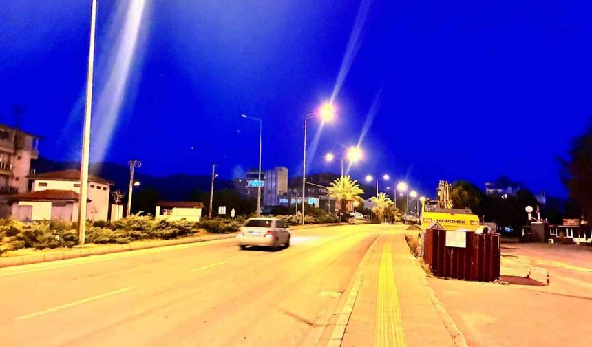 D-400 karayolundaki hasar onarıldı, yol trafiğe açıldı