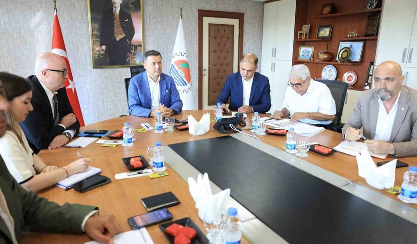 Çakır: '' Limanla şehrin birlikte büyümesini sağlamalıyız ''