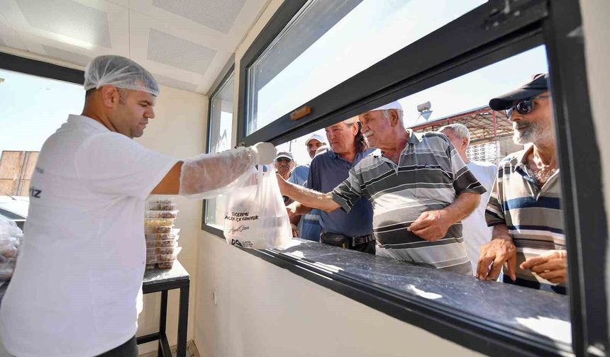 Mersin'de mahalle mutfakları 59 noktada hizmet veriyor
