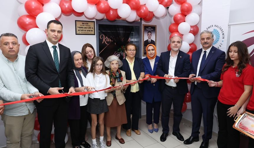 Öğretmeninin Mektubu Şehit Yiğitcan Adına Kütüphaneye Dönüştü