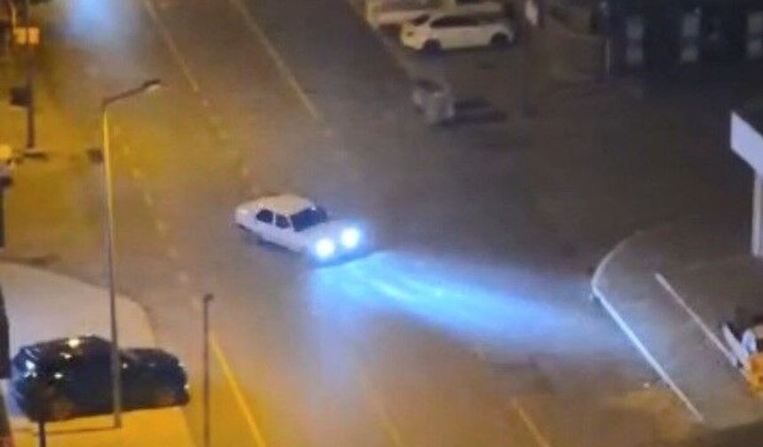 Bir drift attı, iki Tofaş parası gitti !