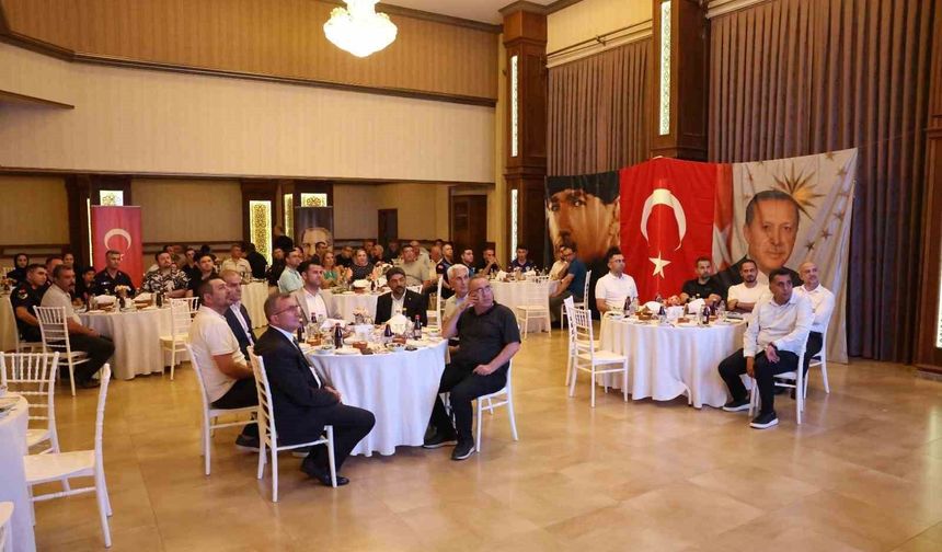 Mersin Akdeniz'de zabıta teşkilatının kuruluş yıl dönümü kutlandı