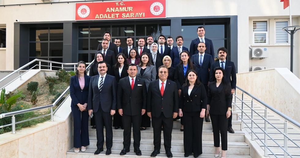 HSK 2. Daire Üyesi Arslan, Anamur'da yargı mensuplarıyla bir araya geldi