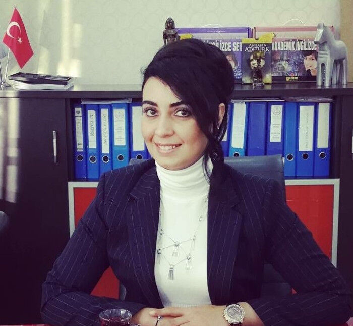 ESRA ÖZDOĞAN
