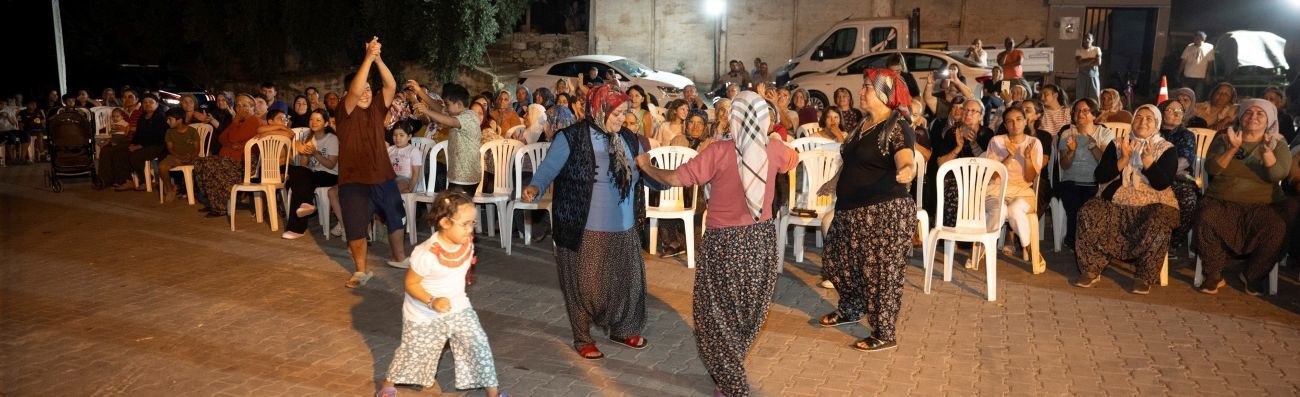 Mersin'de yaz akşamları konserlerle şenleniyor
