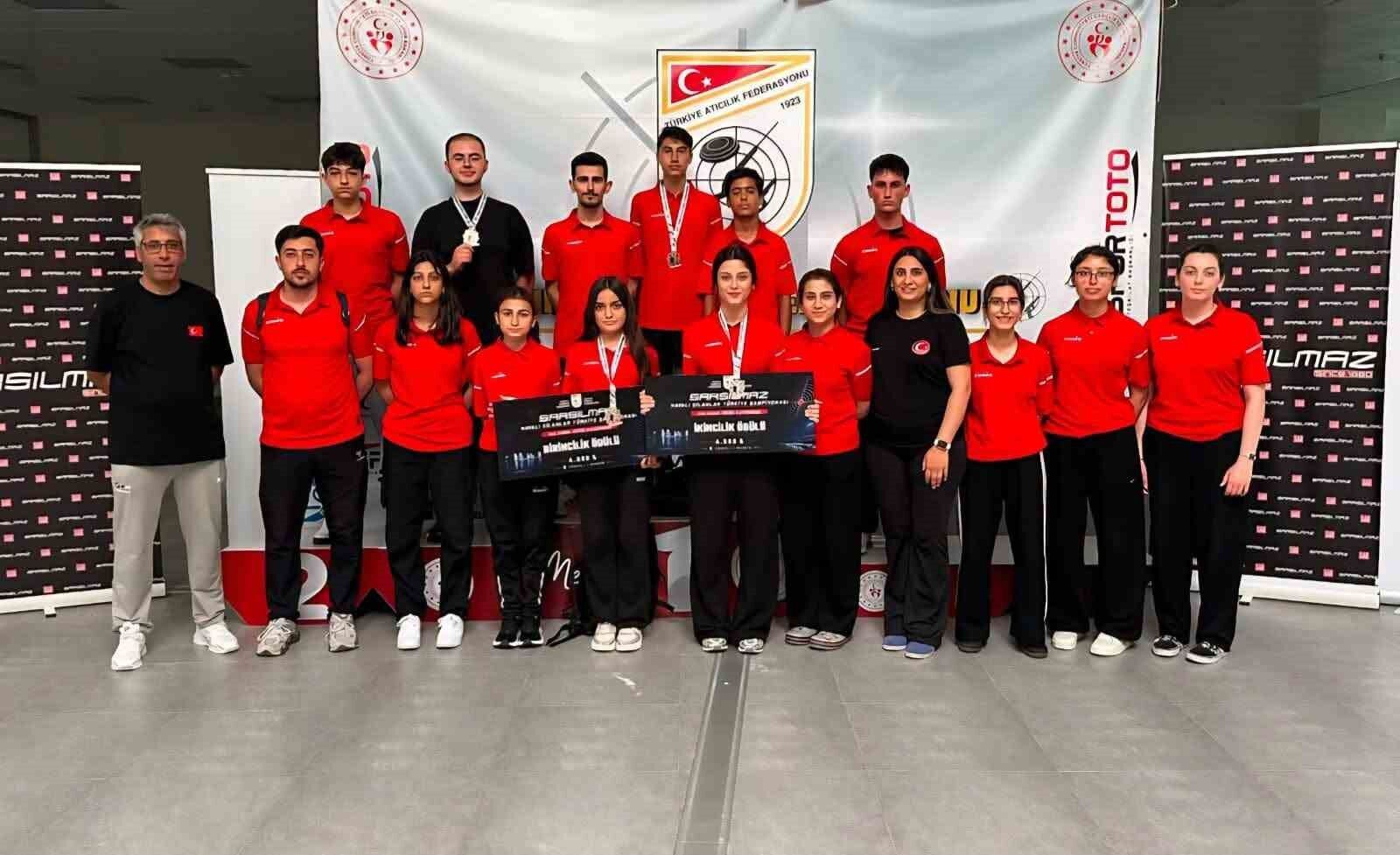 Erzincanlı atıcılardan Türkiye Şampiyonası'nda 5 madalya