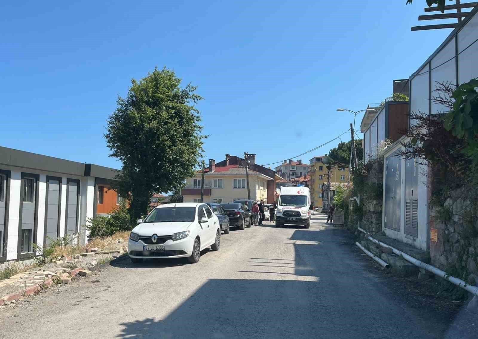 İnşaatta çalışırken yaralanan işçi hastaneye kaldırıldı