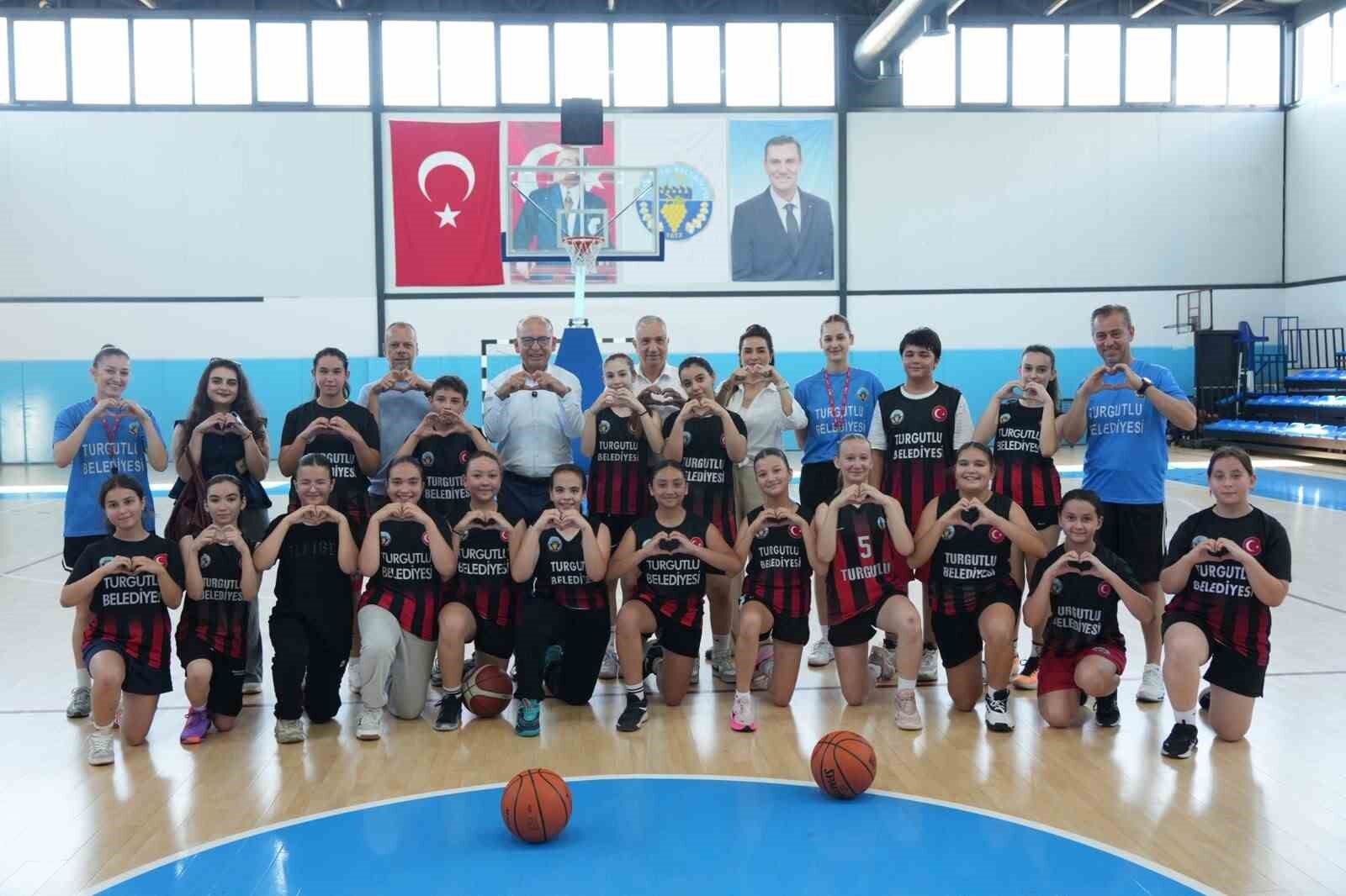 Turgutlu'da yaz spor kursları başladı