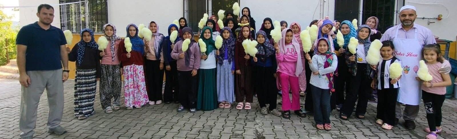 Erdemli'de Yaz Kur'an Kursu öğrencileri futbol turnuvasında buluştu