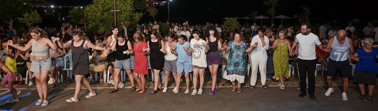 Mersin'de 'Yaz Dostum' konserleri vatandaşları müzikle buluşturuyor