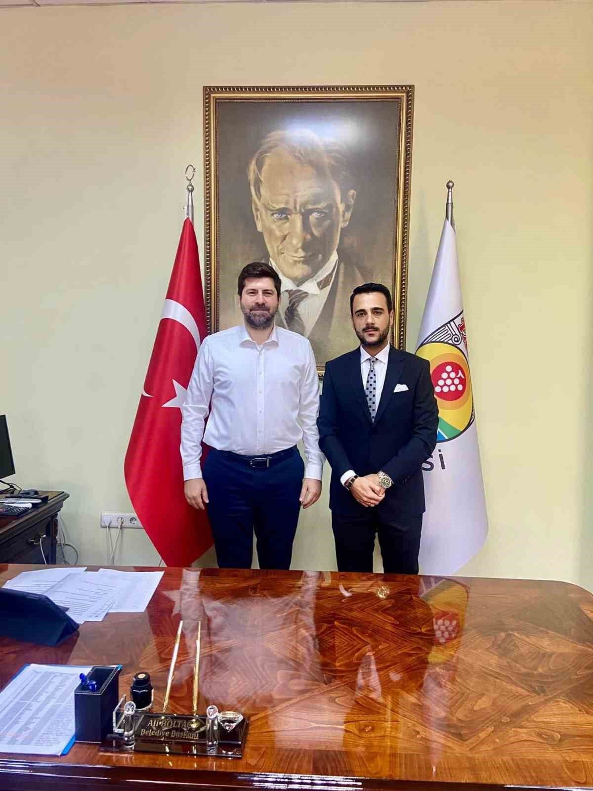 Evlendirme Şefinden personele 'güler yüz ve eşit hizmet' talimatı