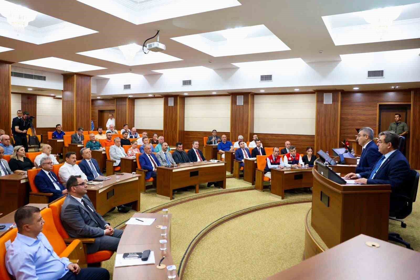 Mersin'de Akdeniz Meyve Sineği ile mücadele toplantısı