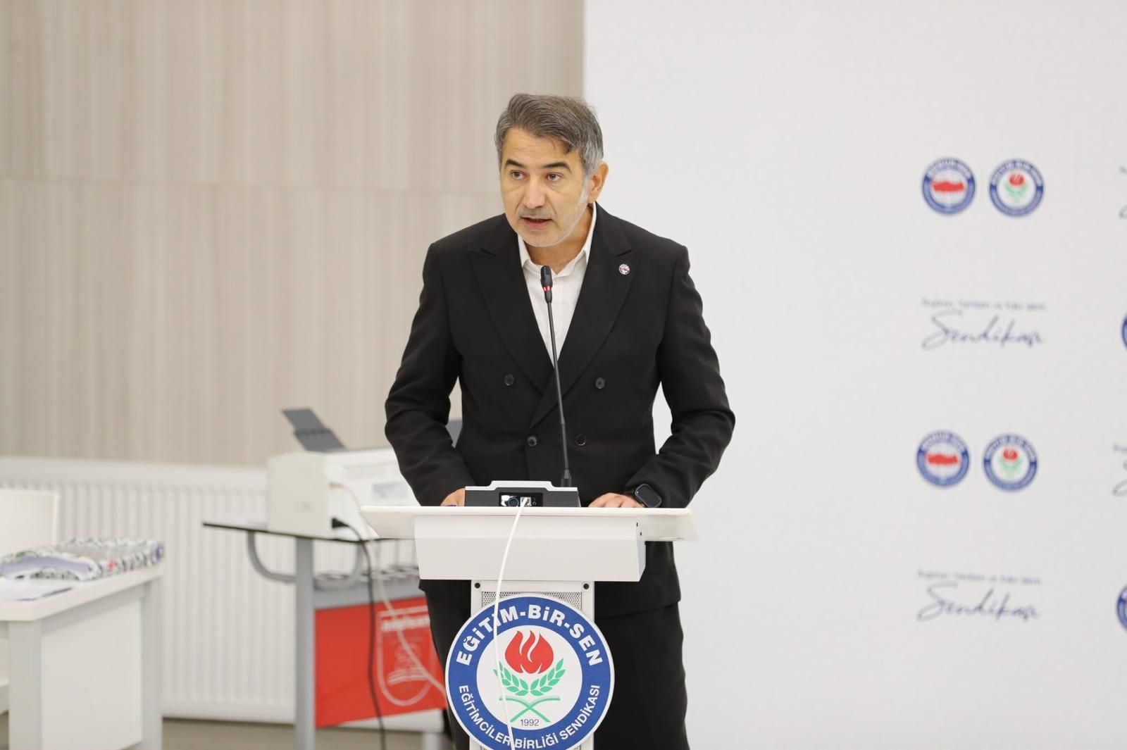 Tayfun Kütük’ten Birlik ve Değişim Vurgusu: “Önce Ahlak, Önce Emek”