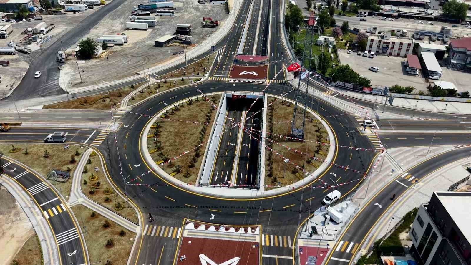 Akdeniz'de ulaşım altyapısı 7 yılda güçlendi