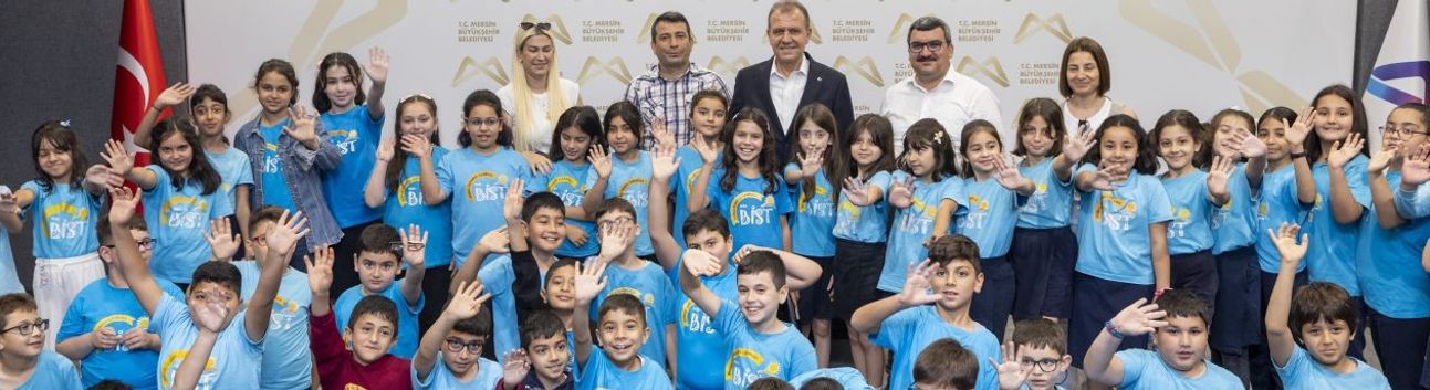 Başkan Seçer, çocukların sorularını yanıtladı