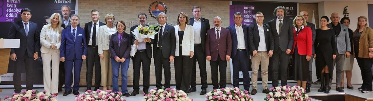 Mersin Kenti Edebiyat Ödülü Ahmet Ümit’in