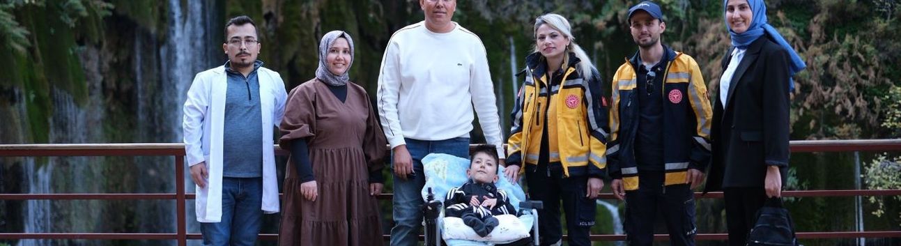 Cam kemik hastası çocuğun hayalini sağlık ekipleri gerçekleştirdi