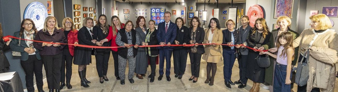 Mersin'de 'Sessiz Mirasın Sesi' sergisi sanatseverlerle buluştu