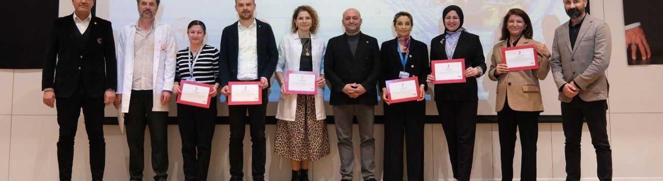 El emeği ürünler Afrika'da açılacak su kuyusuna umut oldu