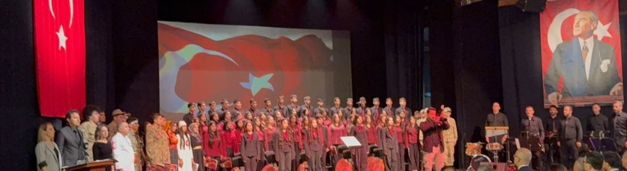 111 genç yürekten dev Çanakkale Oratoryosu