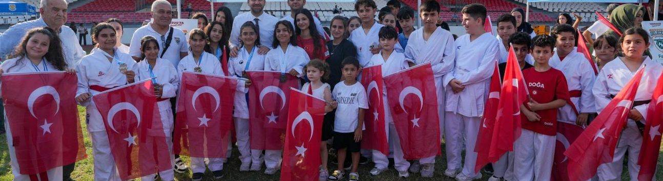 Tarsus Gelecek Spor Kulübü'nde yaz kursları başladı